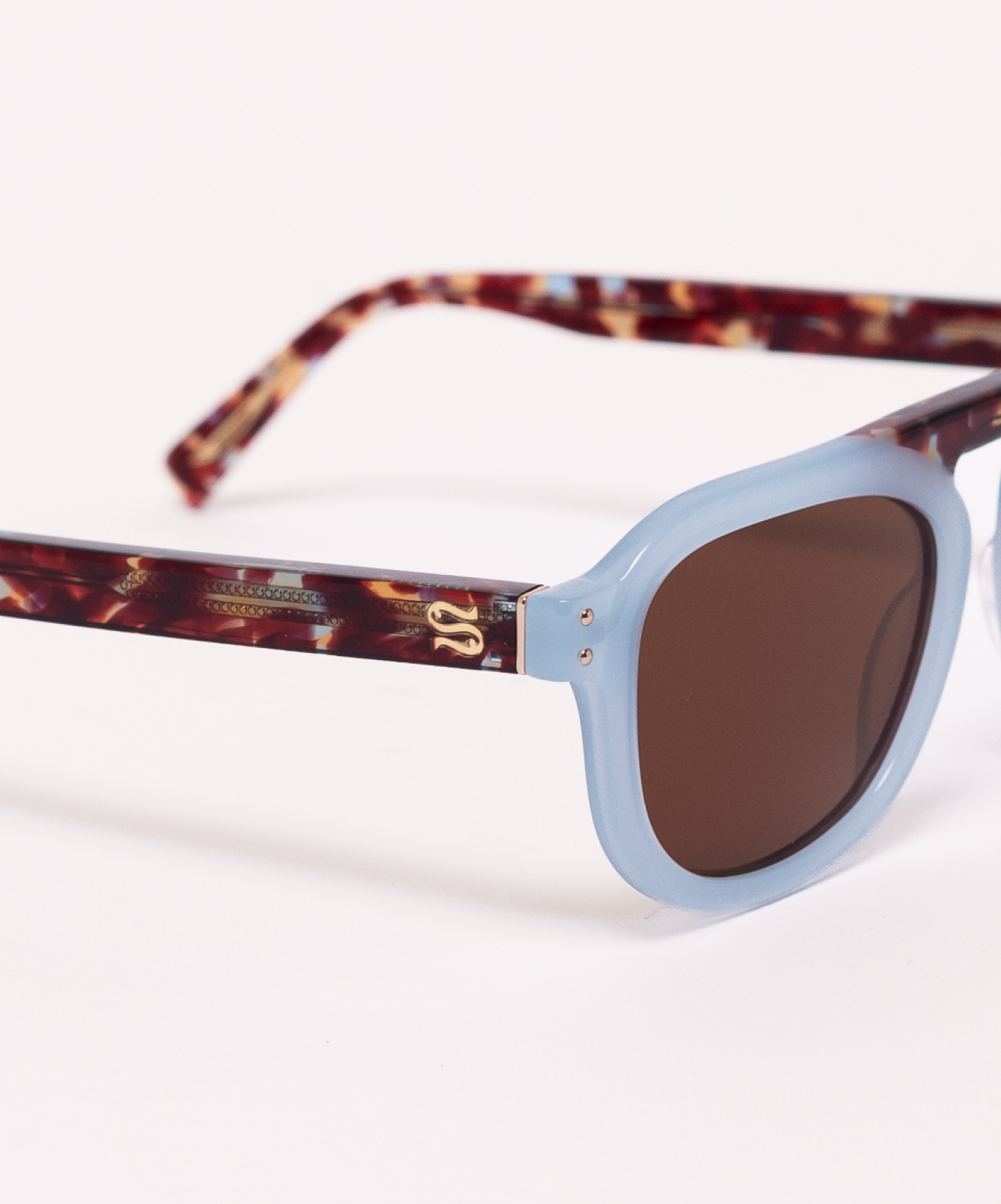 Stevie Capri Grotto Sunglasses