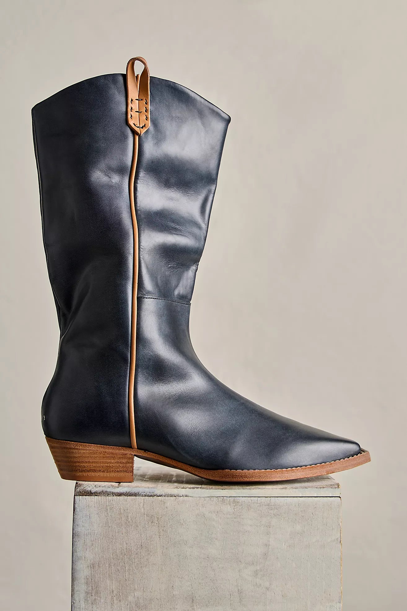 Montage Tall Boot