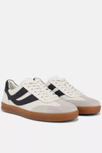 Oasis Leather Sneaker